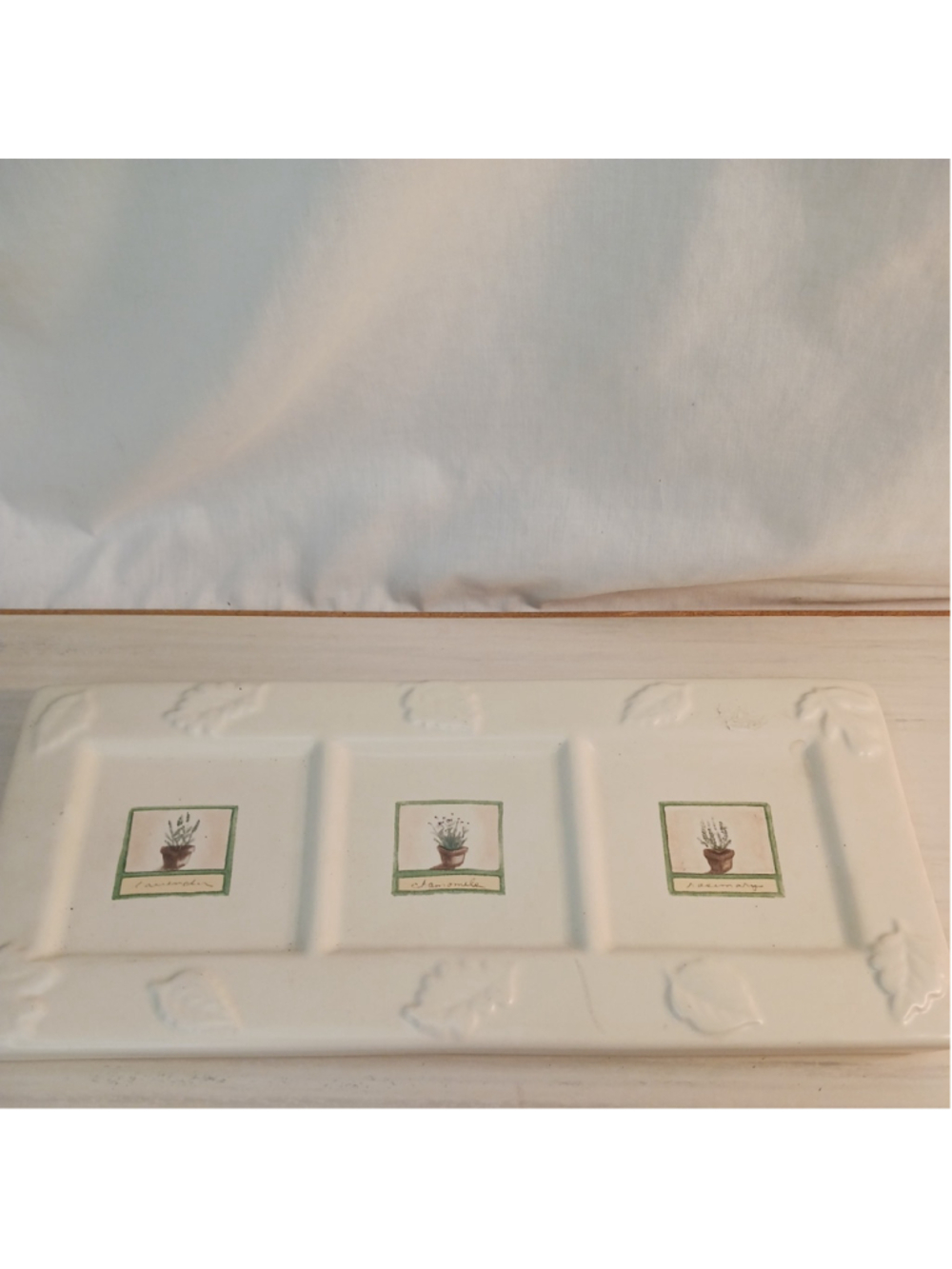 Pfaltzgraph Naturewood Embossed 13-in Tray Herbs Beige White Ceramic